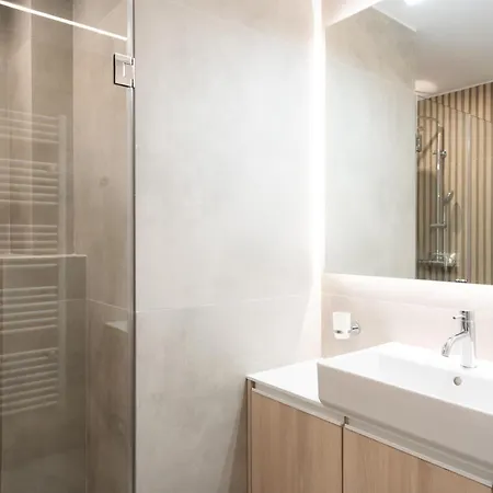 Apartment Luxury Next To The National Museum