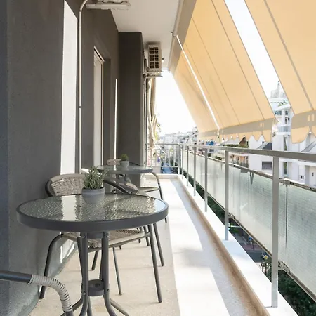 Luxury Next To The National Museum *