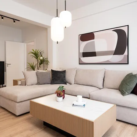 Luxury Next To The National Museum Apartment *